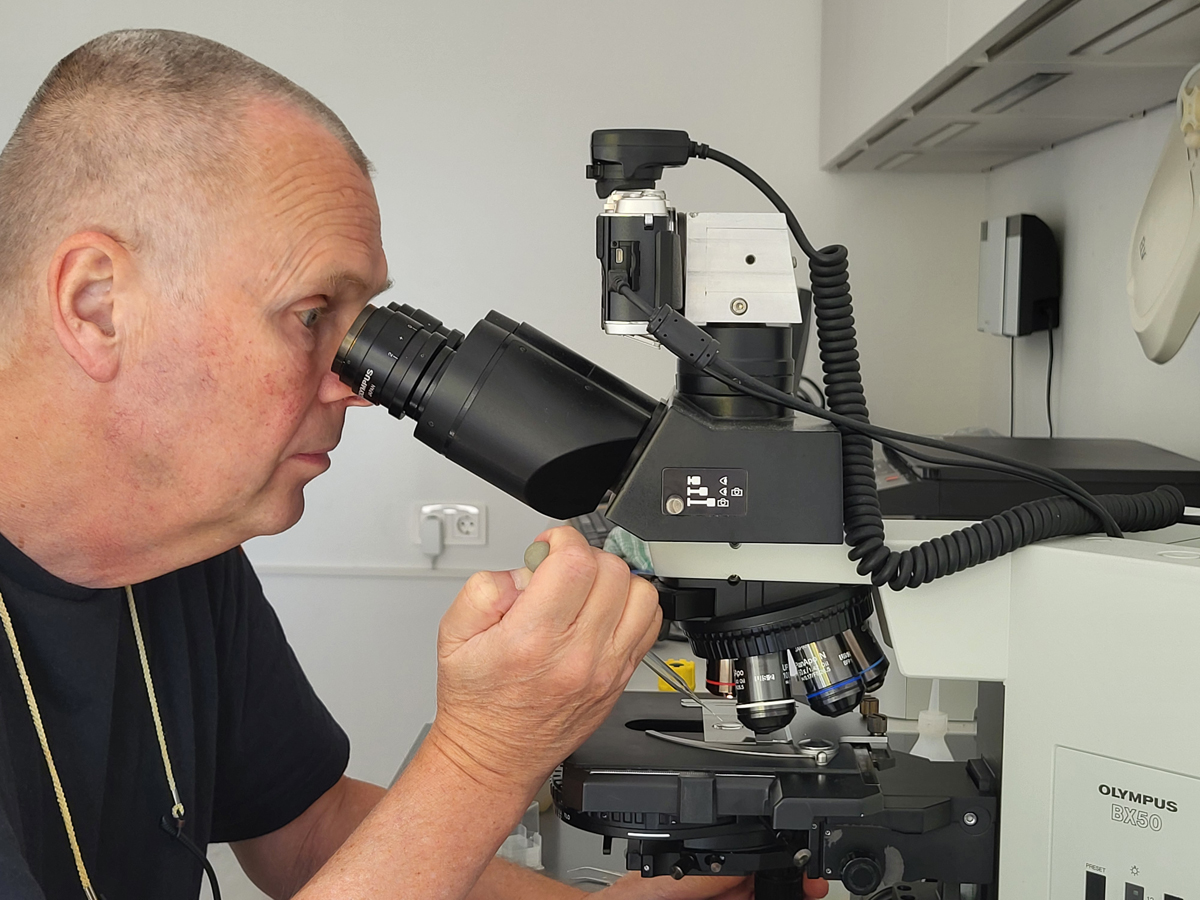 Dr. Martin Kreutz